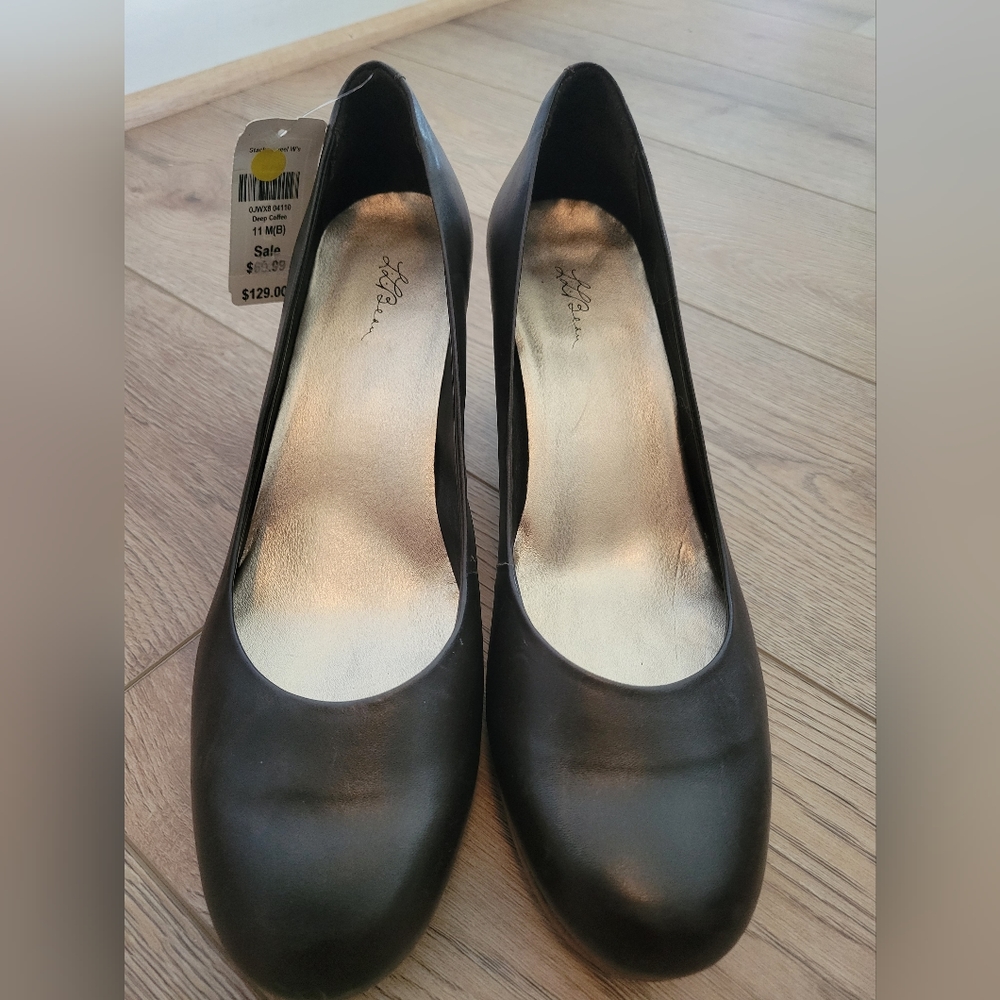 Womens brown L.L. Bean pumps
